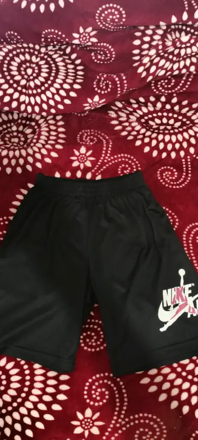 Shorts deportivos Jordan para niños original - miniatura 4