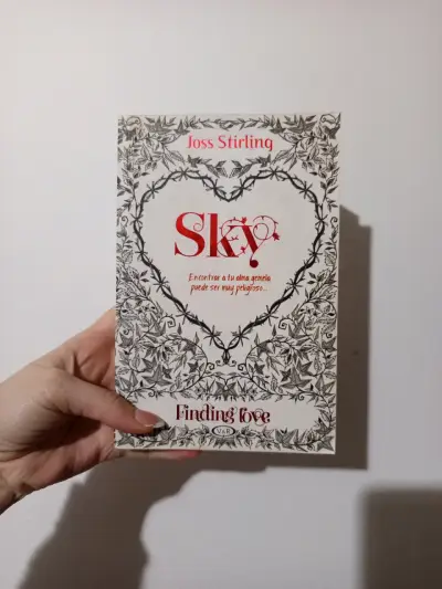 Libro 'Sky' de Joss Stirling en español - miniatura 1