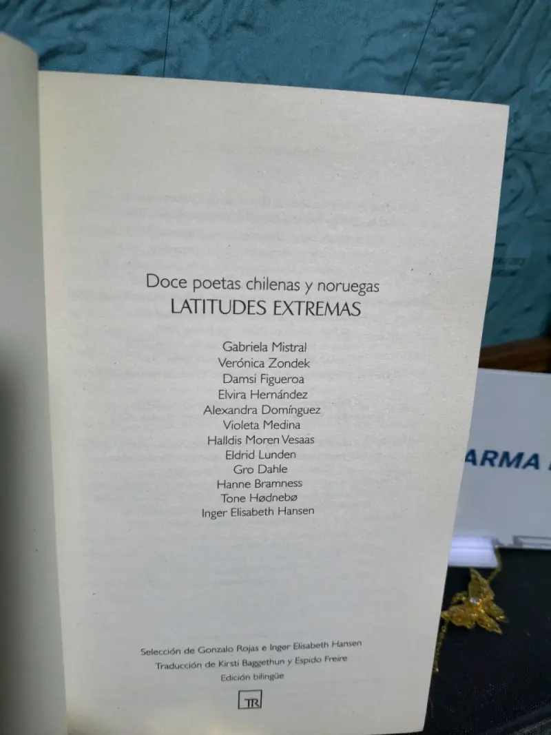 Libro Latitudes Extremas Poesía Bilingüe - 3