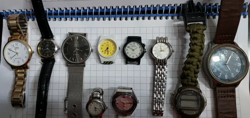 Lote de relojes variados para hombre y mujer - 2