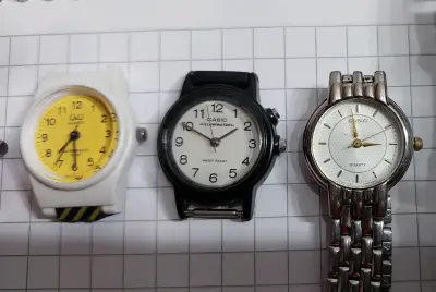 Lote de relojes variados para hombre y mujer - miniatura 5