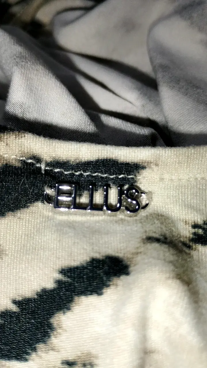 Polera estampada Ellus para mujer