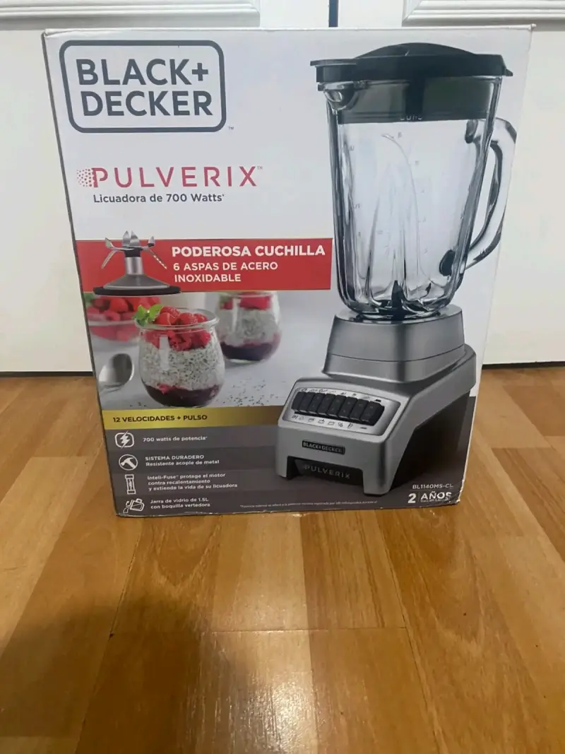 Licuadora Pulverix 700 Watts Black+Decker con Jarra de Vidrio - 2