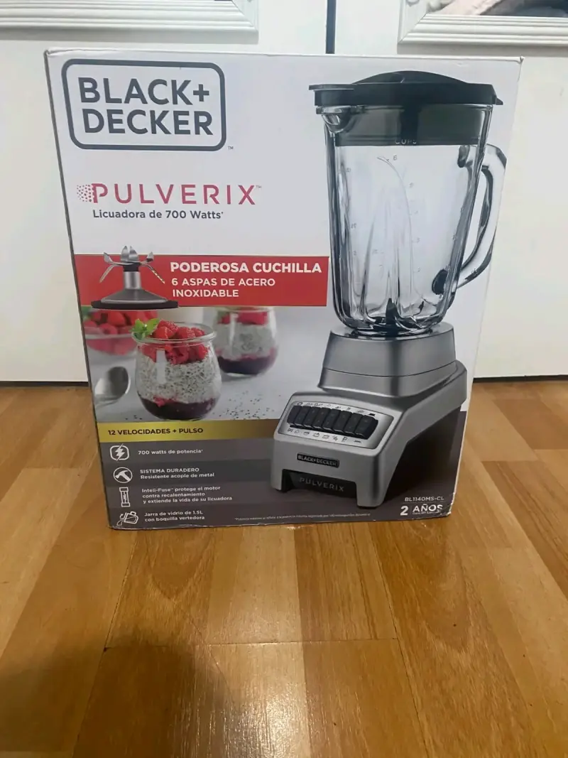 Licuadora Pulverix 700 Watts Black+Decker con Jarra de Vidrio - 3
