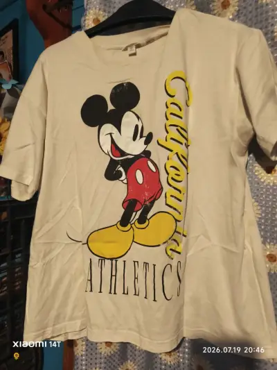 Polera unisex Mickey Mouse California Athletics - miniatura 1