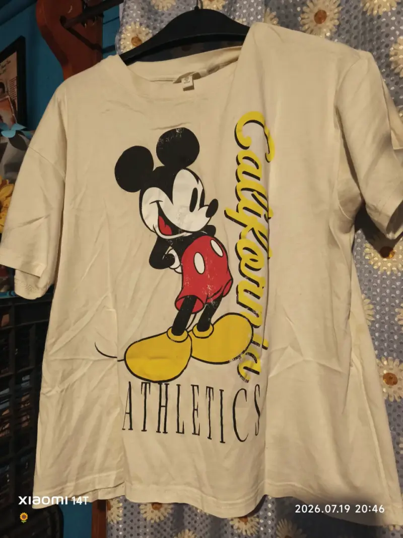 Polera unisex Mickey Mouse California Athletics - 2
