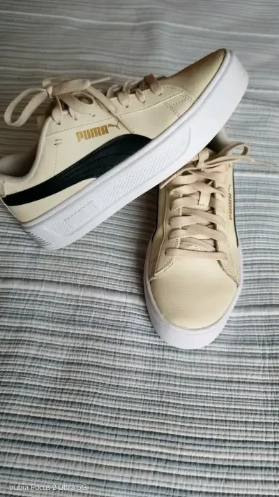 Zapatillas deportivas beige Puma para hombre - miniatura 1