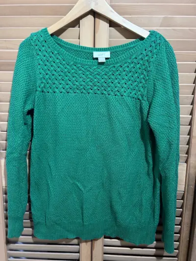 Suéter verde de punto para mujer - miniatura 1