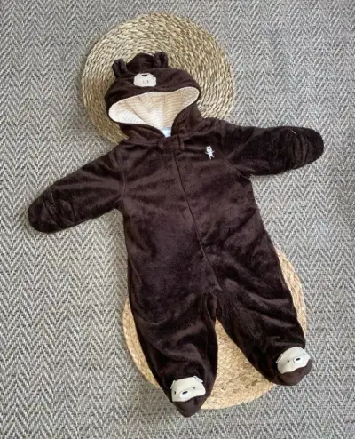 Enterito de bebé con diseño de oso marrón - miniatura 1
