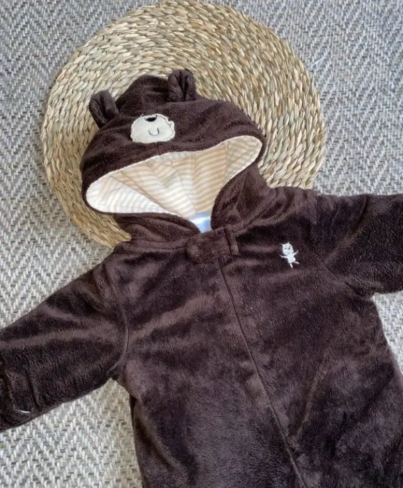 Enterito de bebé con diseño de oso marrón - 2