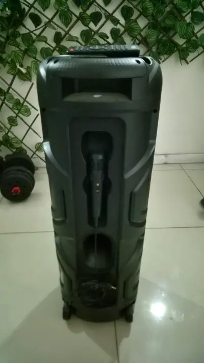 Parlante Bluetooth Blik 4000W con Micrófono - miniatura 2