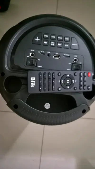 Parlante Bluetooth Blik 4000W con Micrófono - miniatura 3