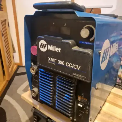 Soldadora Miller XMT 350 CC/CV de alto rendimiento - miniatura 1