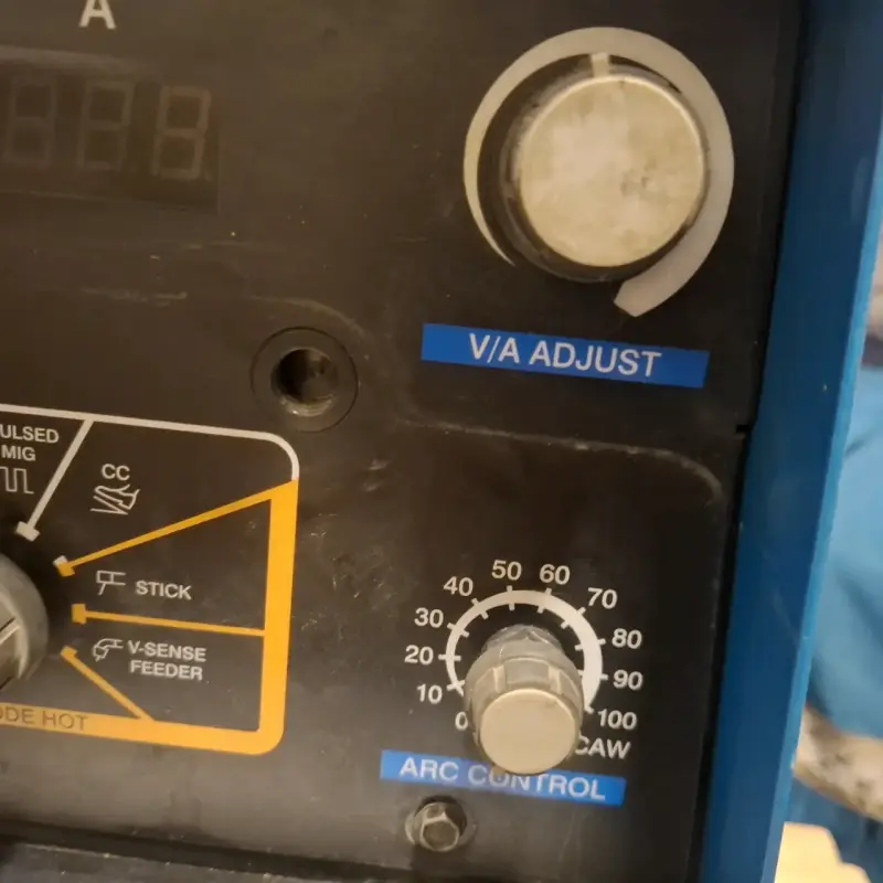 Soldadora Miller XMT 350 CC/CV de alto rendimiento - 3