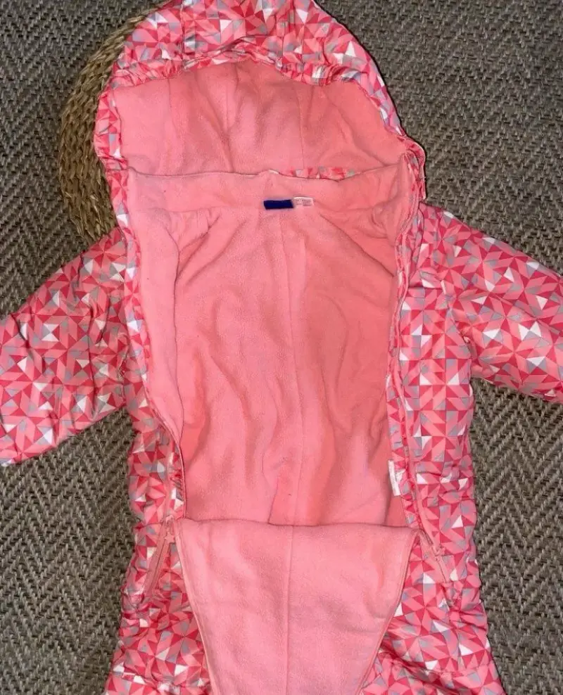 Enterito impermeable para bebé color rosa - 3