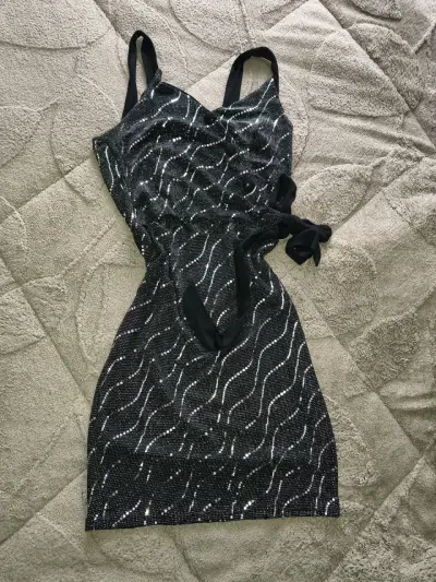 Ropa nueva y en buen estado - miniatura 5
