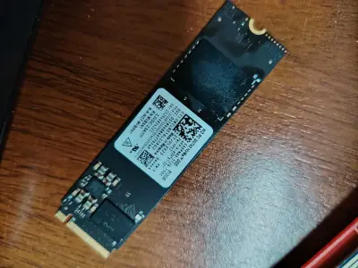 SSD M.2 NVMe 512GB Western Digital - miniatura 1