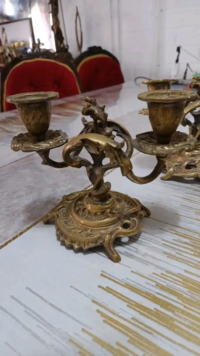 Candelabros de Bronce Antiguos Decorativos - 2