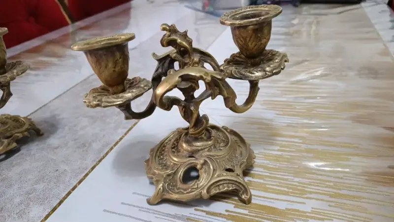 Candelabros de Bronce Antiguos Decorativos - 3