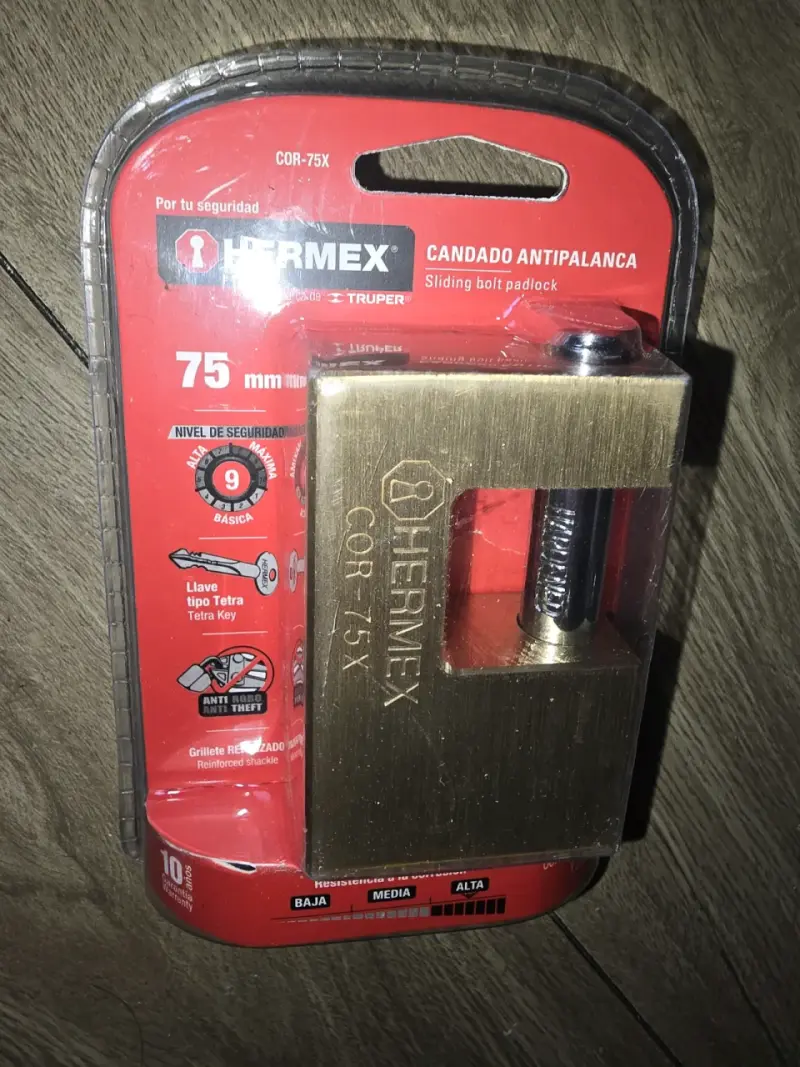 Candado Antipalanca Hermex 75 mm con Llaves - 2