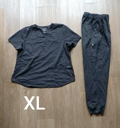 Uniformes clínicos reciclados talla XL elasticados - miniatura 4