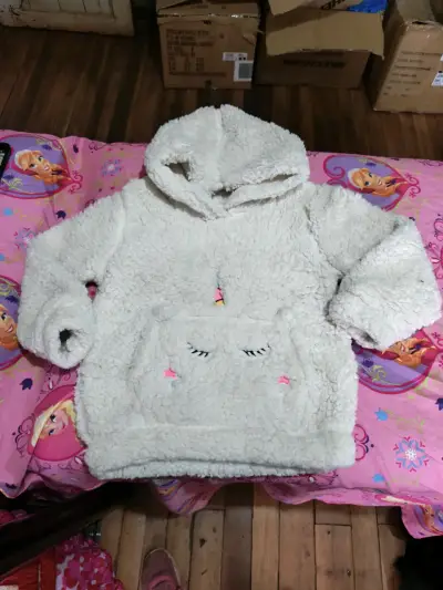 Polerón de felpa con capucha para niña - miniatura 1