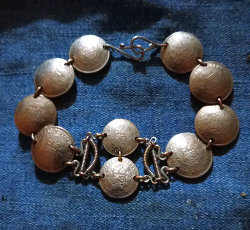 Pulsera de monedas antiguas de cobre - 3