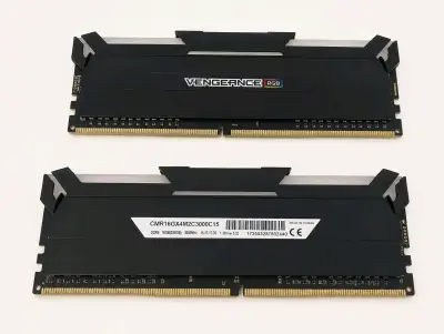 Memoria RAM DDR4 RGB 16GB (2x8gb) 3000Mhz - miniatura 1