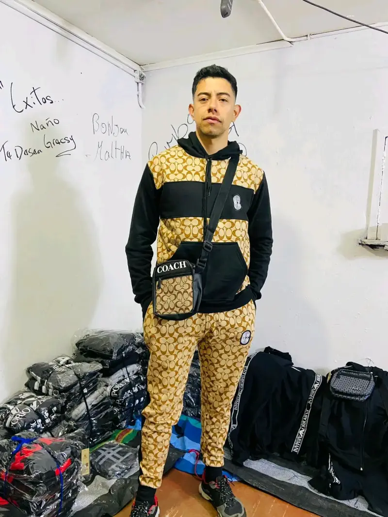 Conjunto deportivo para hombre y mujer - 4