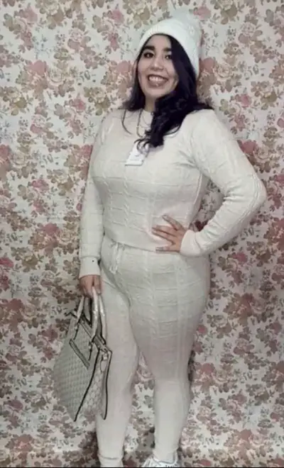 Conjunto de lanilla blanco invierno para mujer - miniatura 1