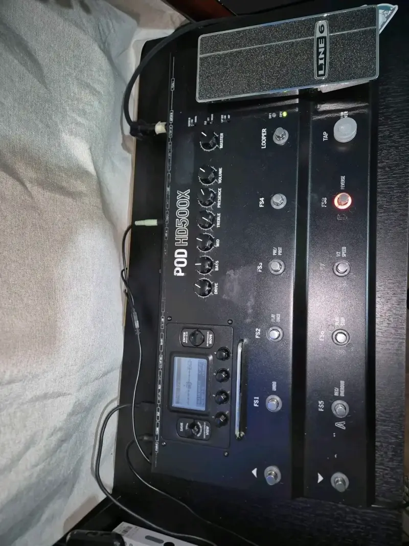 Pedalera multiefectos Line 6 POD HD500X - 4