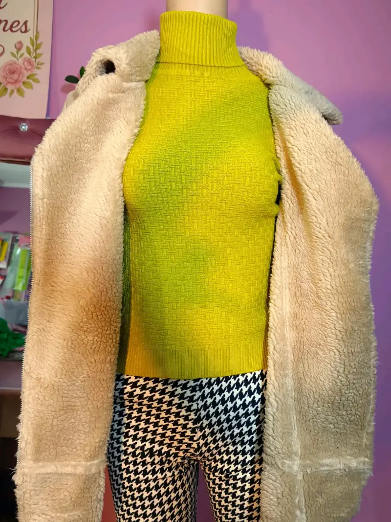 Chaqueta de mujer beige forrada - 3