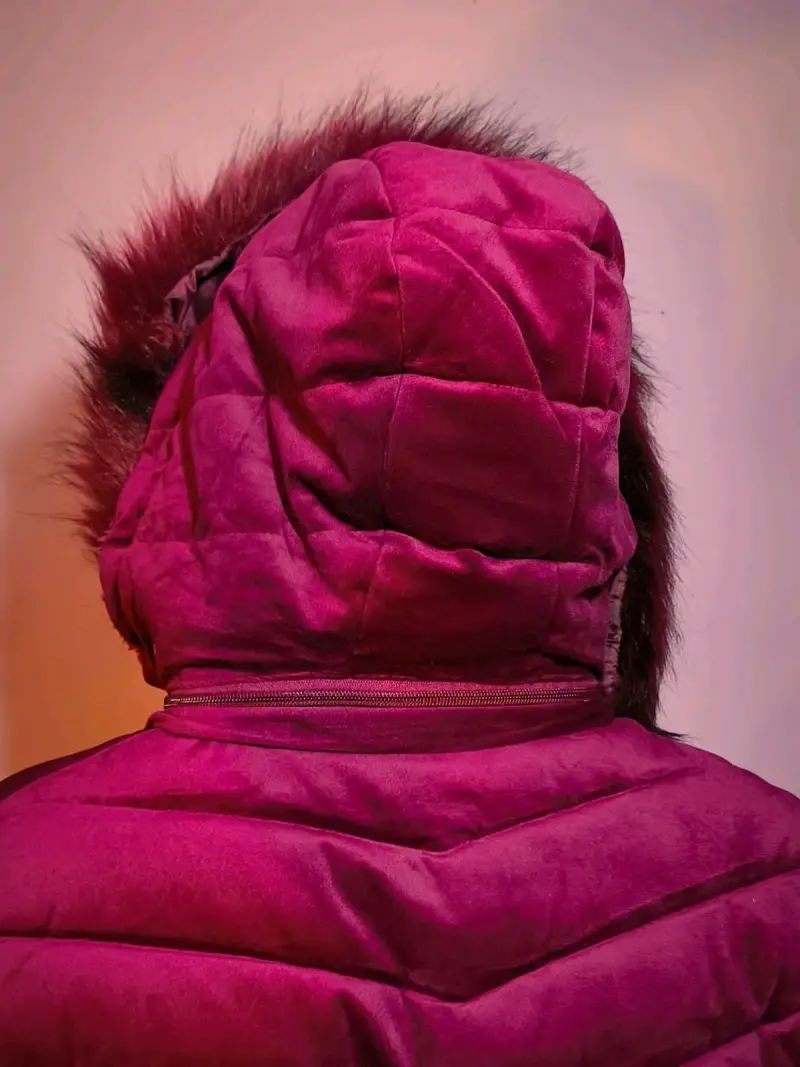 Chaqueta de invierno aterciopelada con capucha - 4