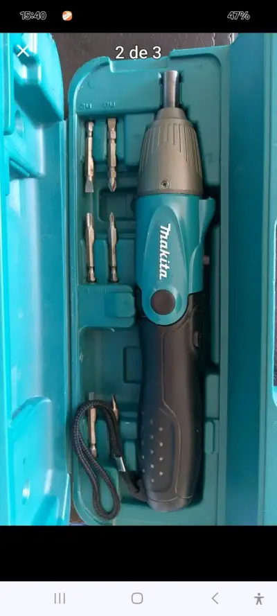 Destornillador Eléctrico Makita con Accesorios - miniatura 2