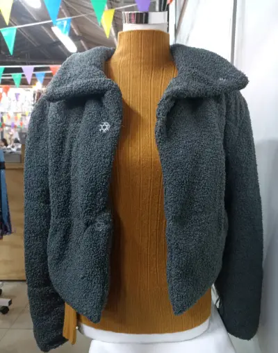 Chaqueta corderito gris para mujer - miniatura 1