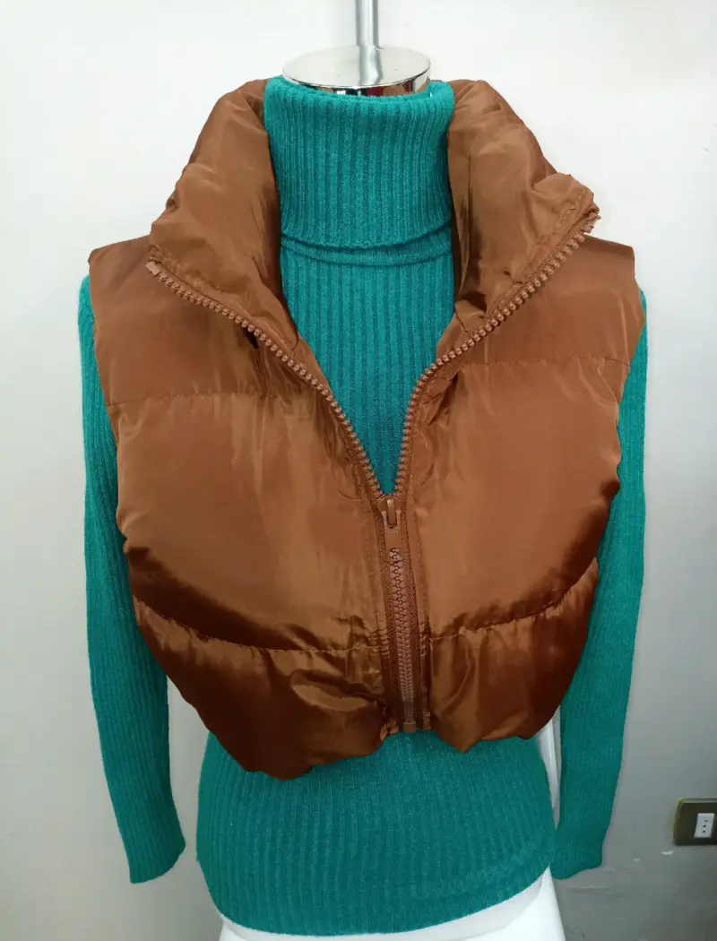 Puffa simil parka marrón para mujer