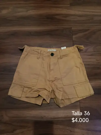 Shorts beige talla 36 con bolsillos - miniatura 1