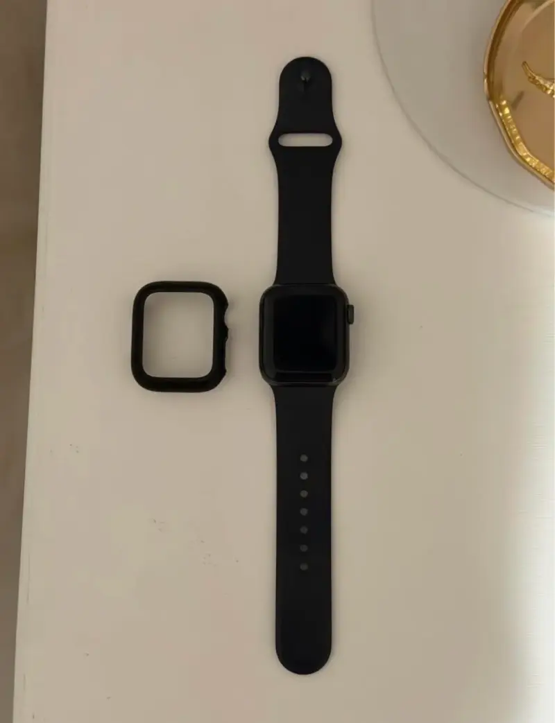 Apple Watch SE 2020 - 2