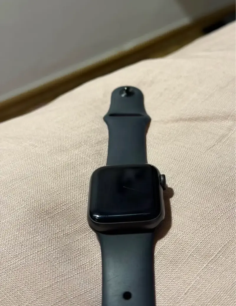 Apple Watch SE 2020 - 3