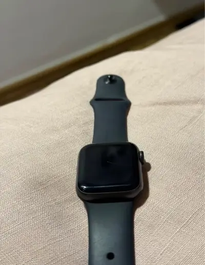 Apple Watch SE 2020 - miniatura 3