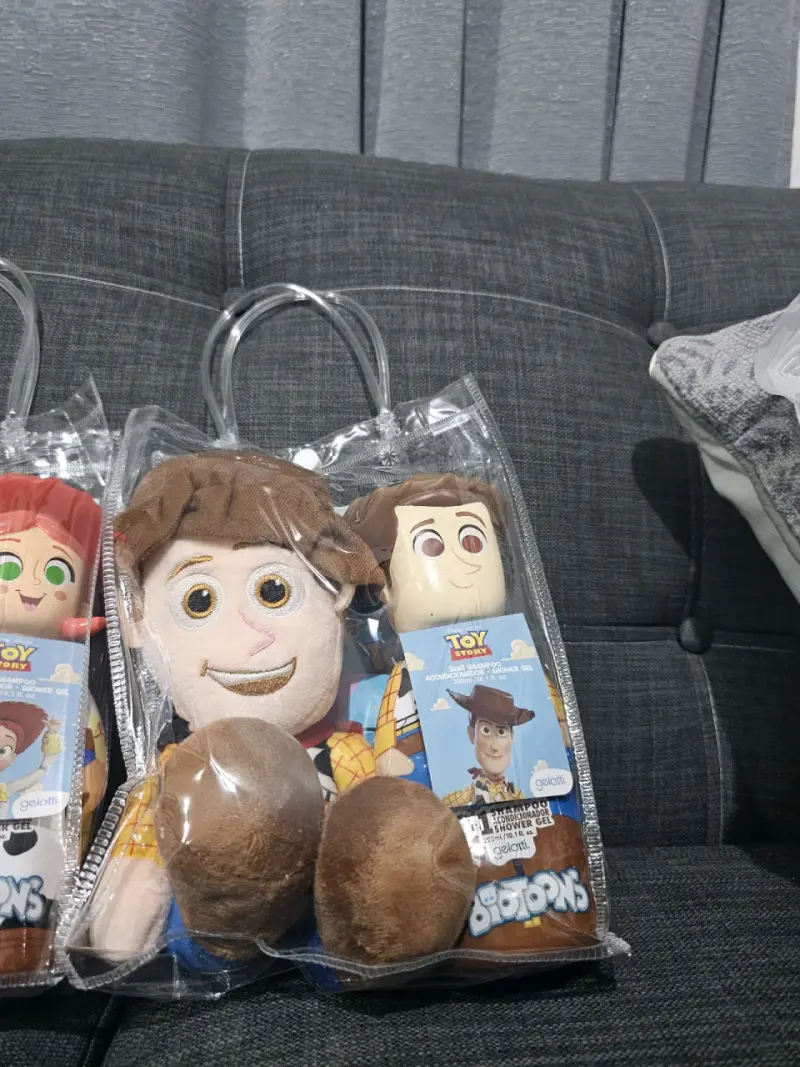 Set de peluches Toy Story con personajes icónicos - 3