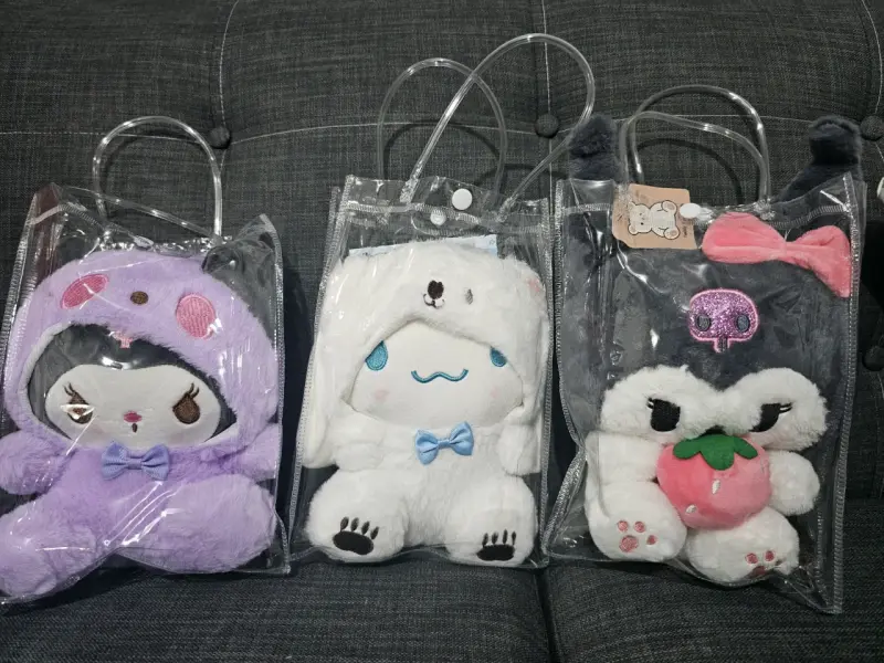 peluche de kuromi , ketty y mas 😊