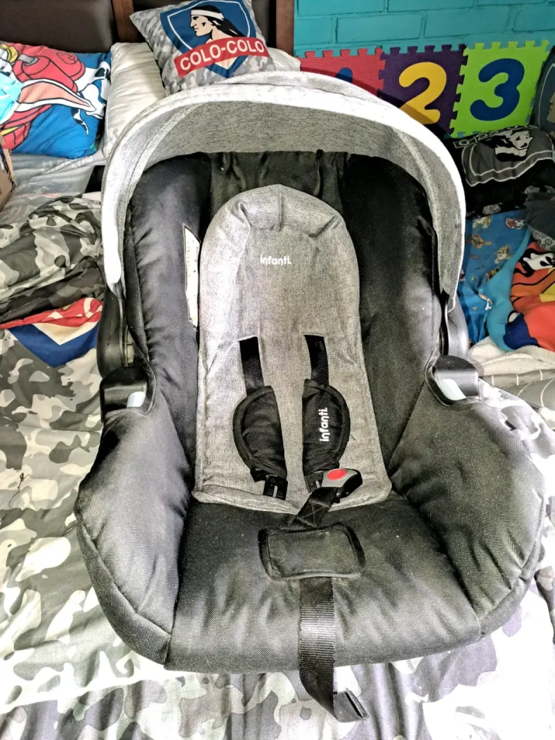 Silla de Auto para Bebé Infanti Negra - 4