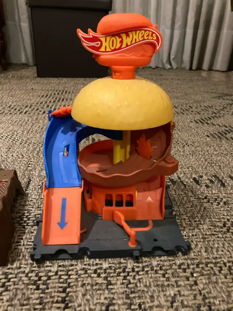 Pista de juego Hot Wheels - 3