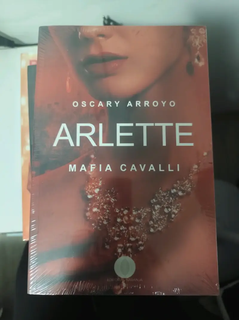 Libro 'Arlette' de Oscary Arroyo - Mafia Cavalli - 1