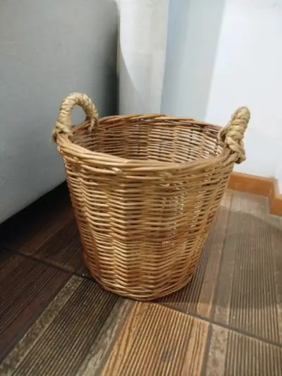 Cesta de mimbre con asas rústica - miniatura 1