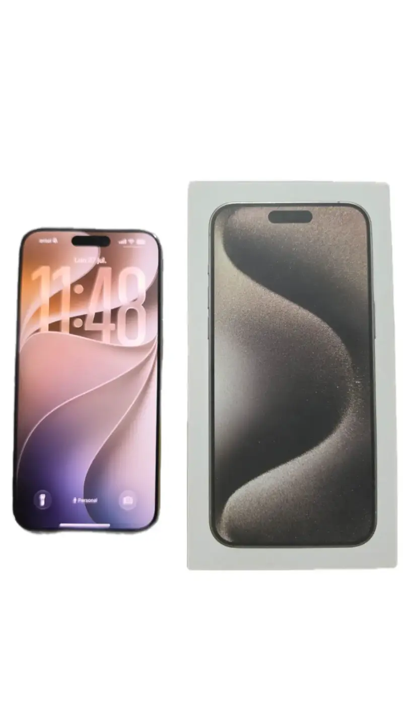 Smartphone con caja y funda protectora - 1