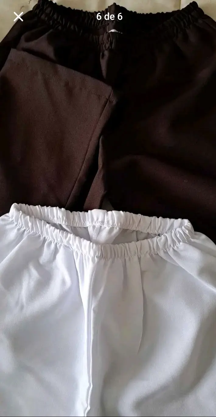 Pantalones  en colores blanco y marrón para niños - 1