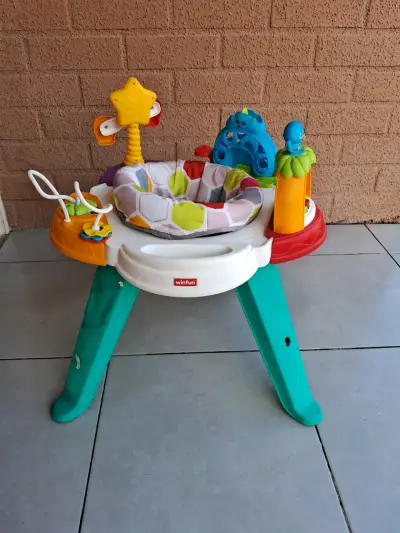 Centro de actividades para bebé Winfun con juguetes interactivos - miniatura 1