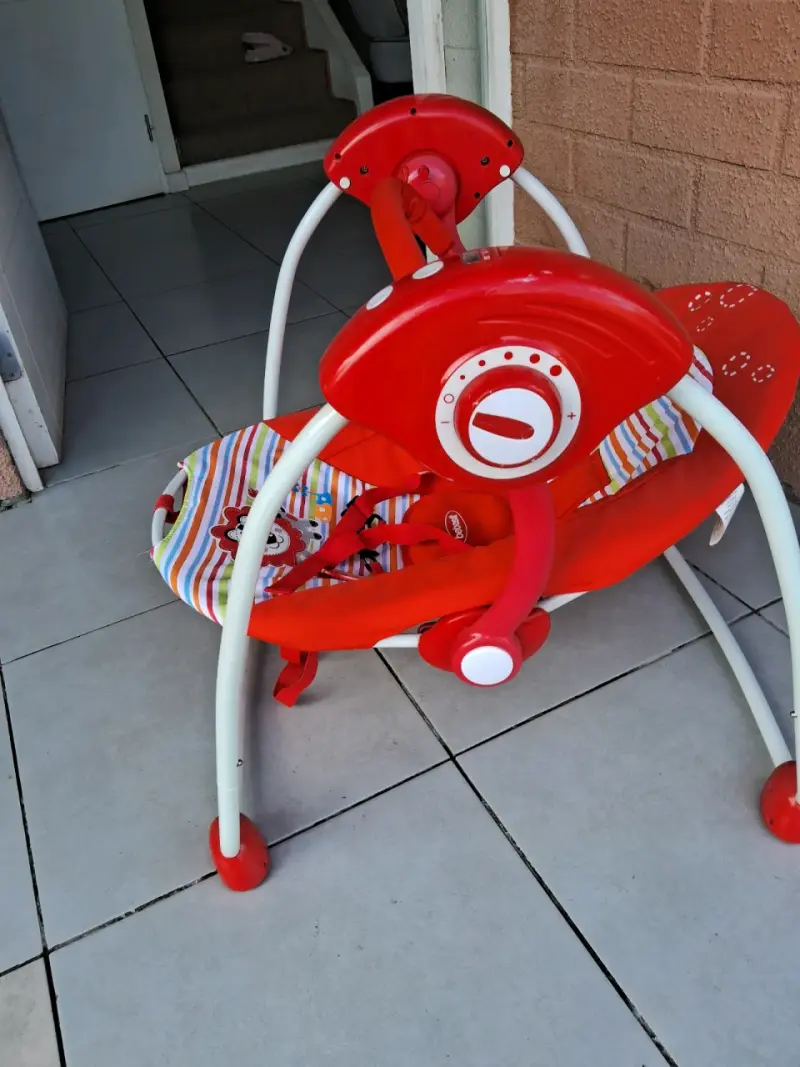 Columpio Mecedor para Bebé Rojo Bebesit - 1